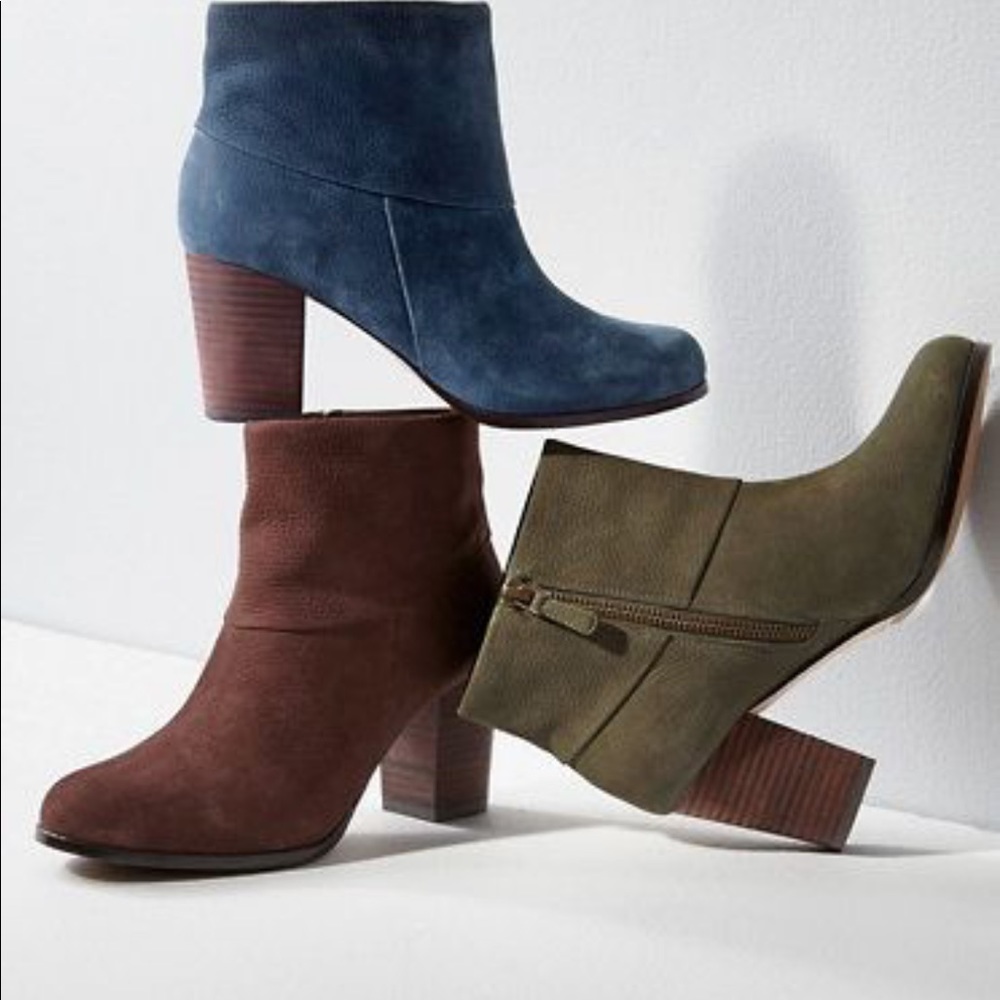 Cole Haan Chocolate Brown Leather Booties 6.5